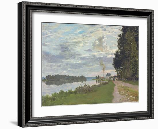 Le Promenade D'Argenteuil, 1872-Claude Monet-Framed Giclee Print