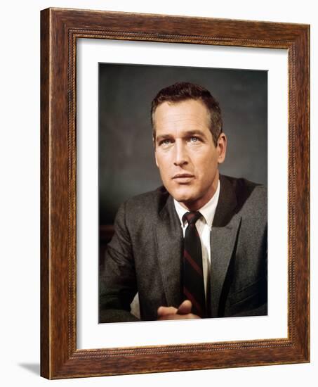 Le Rideau Dechire TORN CURTAIN by Alfred Hitchcock with Paul Newman, 1966 (photo)-null-Framed Photo