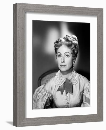 Le Rouge and le Noir by Claude Autant Lara with Danielle Darrieux, 1954 (d'apres l'oeuvre by Stendh-null-Framed Photo