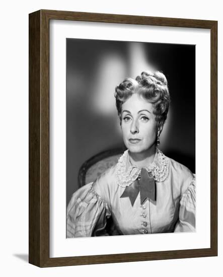 Le Rouge and le Noir by Claude Autant Lara with Danielle Darrieux, 1954 (d'apres l'oeuvre by Stendh-null-Framed Photo