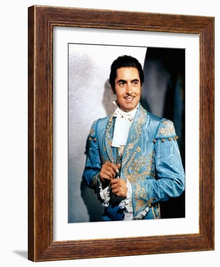 Le signe by Zorro MARK OF ZORRO by Rouben Mamoulian with Tyrone Power, 1940 (photo)-null-Framed Photo