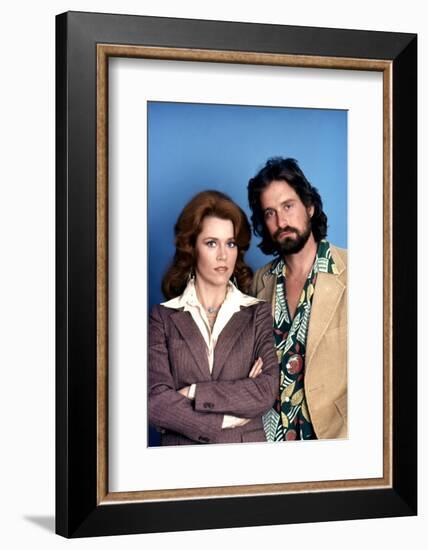 Le Syndrome Chinois THE CHINA SYNDROME by James Bridges with Michael Douglas and Jane Fonda, 1979 (-null-Framed Photo