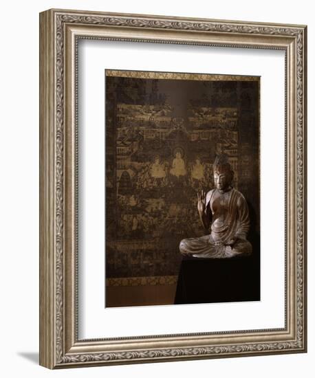 Le Taima Mandala (à l'arrière plan) ; L'Amida Nyorai (au premier plan)-null-Framed Premium Giclee Print