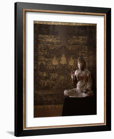 Le Taima Mandala (à l'arrière plan) ; L'Amida Nyorai (au premier plan)-null-Framed Giclee Print