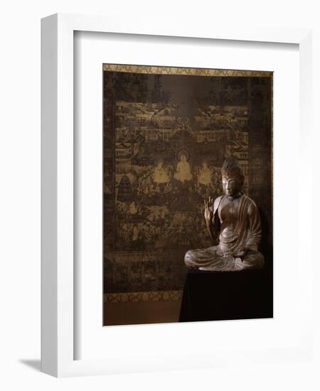 Le Taima Mandala (à l'arrière plan) ; L'Amida Nyorai (au premier plan)-null-Framed Giclee Print