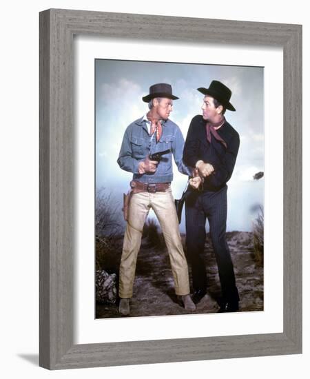 Le tresor du pendu The Law and Jake Wade by John Sturges with Richard Widmark and Robert Taylor, 19-null-Framed Photo