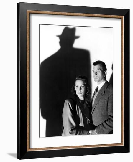 Le Troisieme Homme THE THIRD MAN by Carol Reed with Alida Valli and Joseph Cotten, 1949 (b/w photo)-null-Framed Photo