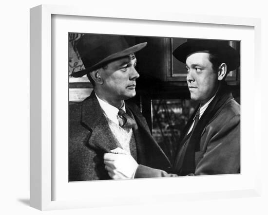 Le Troisieme Homme THE THIRD MAN by Carol Reed with Joseph Cotten and Orson Welles, 1949 (b/w photo-null-Framed Photo