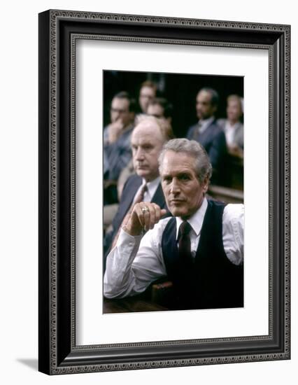 Le Verdict The Verdict by SidneyLumet with Paul Newman, 1982 (photo)-null-Framed Photo