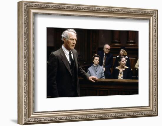 Le Verdict The Verdict by SidneyLumet with Paul Newman, 1982 (photo)-null-Framed Photo