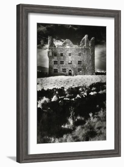 Leamaneagh Castle, County Clare, Ireland-Simon Marsden-Framed Giclee Print