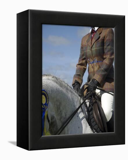 Leaving the ring-AdventureArt-Framed Premier Image Canvas