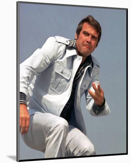 Lee Majors, The Six Million Dollar Man (1973)-null-Mounted Photo