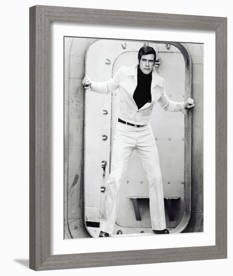 Lee Majors, The Six Million Dollar Man (1974)-null-Framed Photo