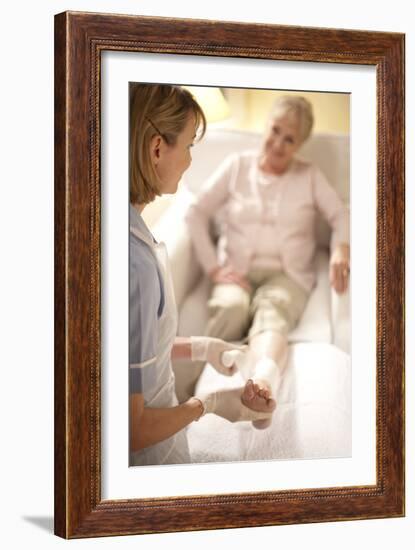 Leg Ulcer Treatment-Science Photo Library-Framed Photographic Print