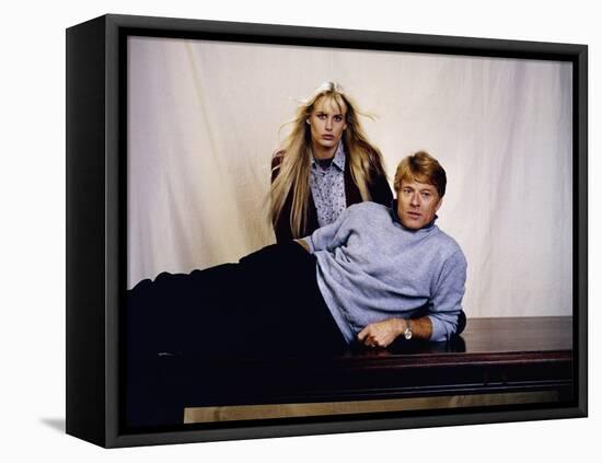 LEGAL EAGLES, 1986 directed by IVAN REITMAN Darryl Hannah and Robert Redford (photo)-null-Framed Stretched Canvas