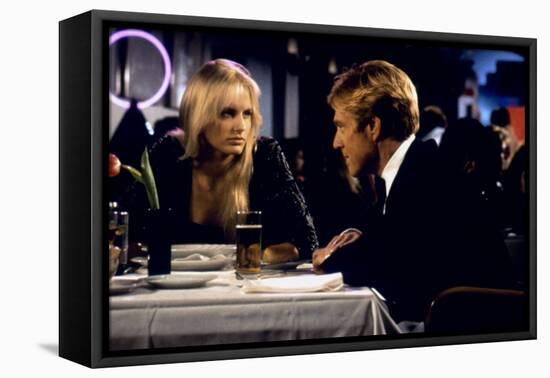 LEGAL EAGLES, 1986 directed by IVAN REITMAN Darryl Hannah and Robert Redford (photo)-null-Framed Stretched Canvas