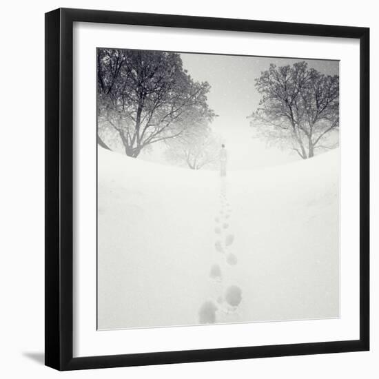 Lejanos-Luis Beltran-Framed Photographic Print