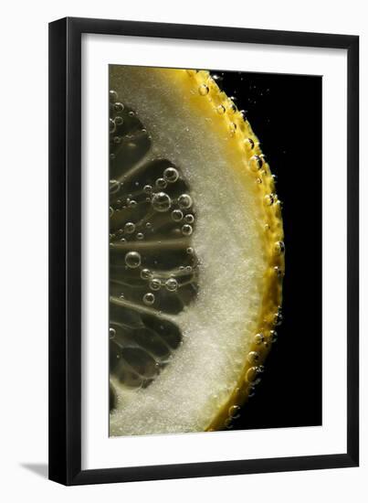 Lemon Slice-Linda Wright-Framed Photographic Print