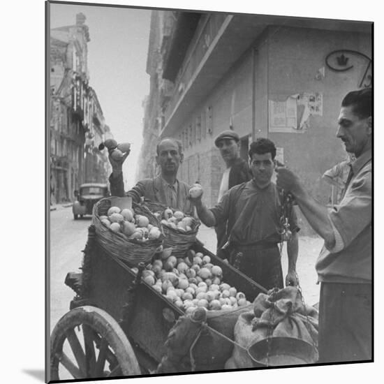 Lemon Vendors-J^ R^ Eyerman-Mounted Photographic Print