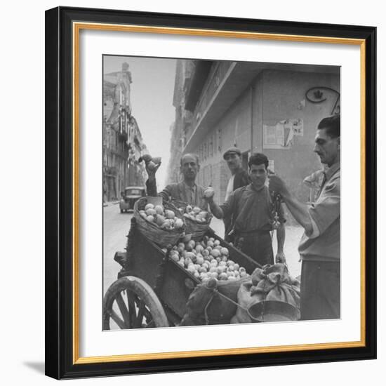 Lemon Vendors-J^ R^ Eyerman-Framed Photographic Print