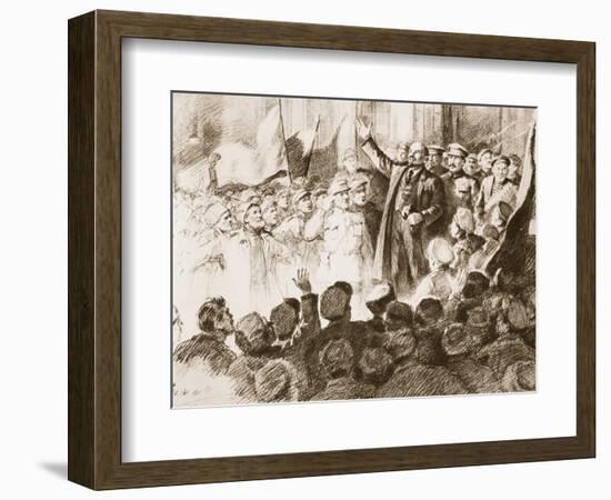 Lenin's Arrival in Petrograd, April 1917-null-Framed Giclee Print