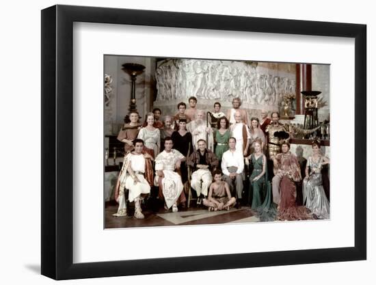 Leo Genn, Robert Taylor, Deborah Kerr, Peter Ustinov and Patricia Laffan around Mervyn LeRoy on the-null-Framed Photo