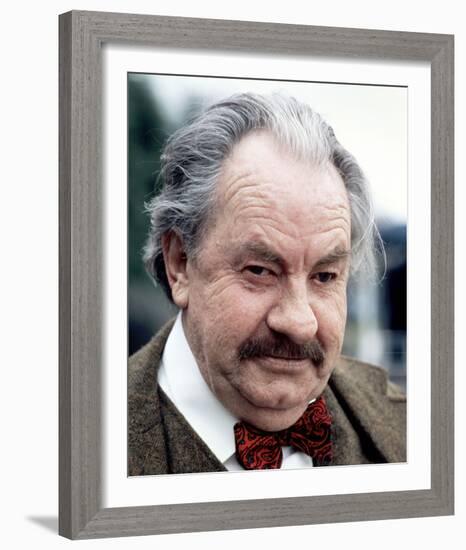 Leo McKern - Rumpole of the Bailey-null-Framed Photo