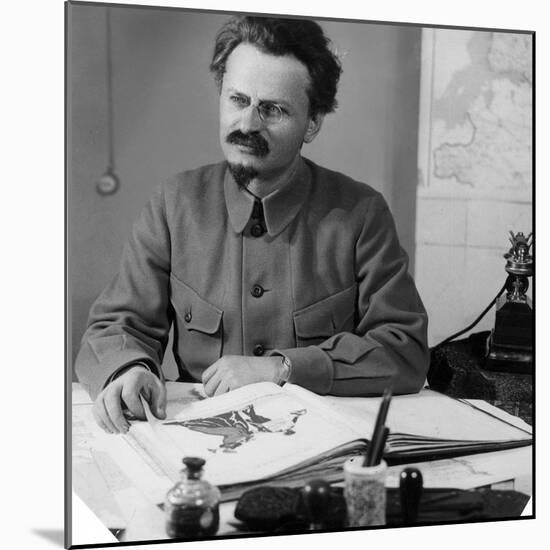 Leon Trotsky (1879-1940)-null-Mounted Photographic Print