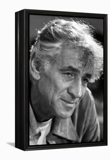 Leonard Bernstein-Marion S. Trikosko-Framed Premier Image Canvas