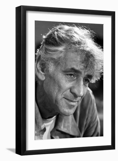 Leonard Bernstein-Marion S. Trikosko-Framed Giclee Print