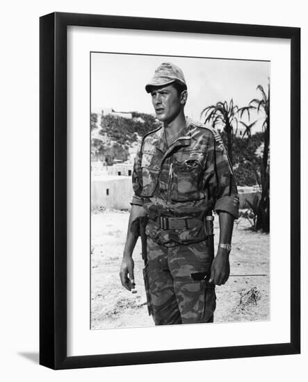 Les Centurions LOST COMMAND by MARK ROBSON with Alain Delon, 1966 (b/w photo)-null-Framed Photo