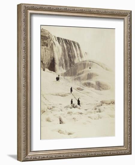 Les chutes du Niagara sous la neige-George Barker-Framed Giclee Print