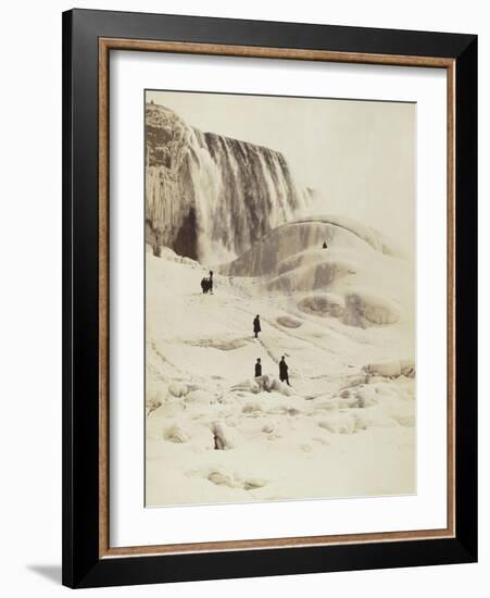 Les chutes du Niagara sous la neige-George Barker-Framed Giclee Print