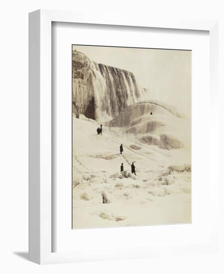 Les chutes du Niagara sous la neige-George Barker-Framed Giclee Print