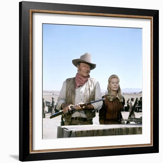 Les Geants by l'Ouest (THE UNDEFEATED) by AndrewV.McLaglen with John Wayne and Marian McCargo (phot-null-Framed Photo