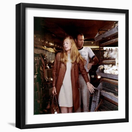 Les Gens by la pluie THE RAIN PEOPLE by Francis Ford Coppola with James Caan and Shirley Knight, 19-null-Framed Photo