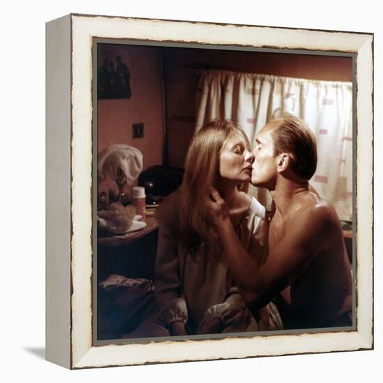 Les Gens by la pluie THE RAIN PEOPLE by Francis Ford Coppola with Shirley Knight and Robert Duvall,-null-Framed Stretched Canvas