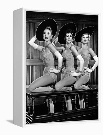 Les Girls, De George Cukor Avec Mitzi Gaynor, Kay Kendall, Taina Elg, 1957-null-Framed Stretched Canvas