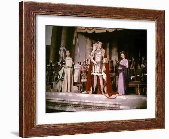 Les Gladiateurs (Demetrius and the Gladiators) by DelmerDaves with Jay Robinson and Susan Hayward,-null-Framed Photo