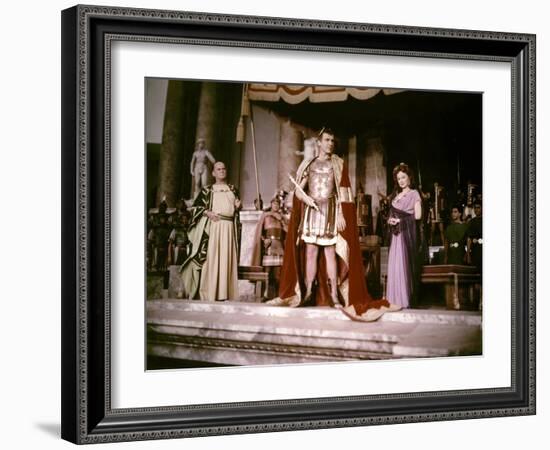 Les Gladiateurs (Demetrius and the Gladiators) by DelmerDaves with Jay Robinson and Susan Hayward,-null-Framed Photo