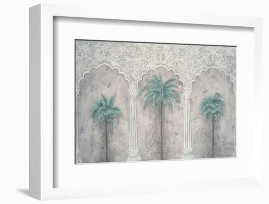 Les palmiers royals-Jennette Brice-Framed Art Print