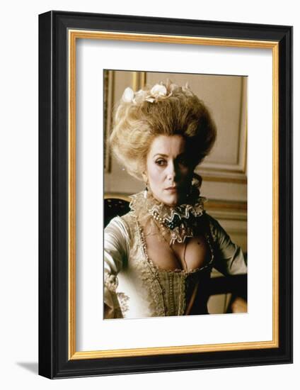 Les predateurs HUNGER by Tony Scott with Catherine Deneuve, 1983 (photo)-null-Framed Photo