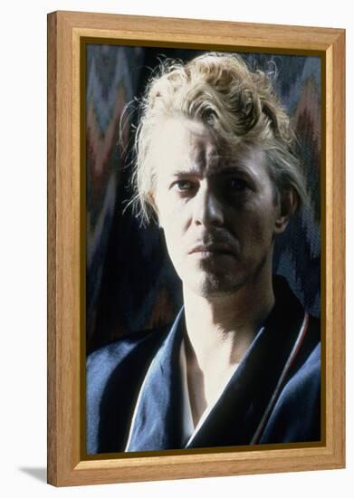 Les predateurs HUNGER, by Tony Scott with David Bowie, 1983 (photo)-null-Framed Stretched Canvas