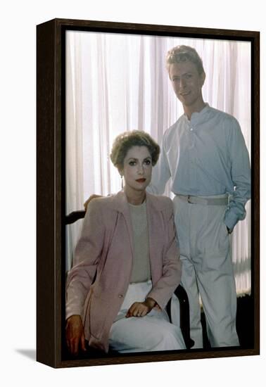 Les predateurs HUNGER by Tony Scott with David Bowie and Catherine Deneuve, 1983 (photo)-null-Framed Stretched Canvas