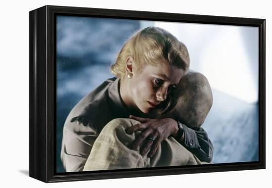 Les Predateurs THE HUNGER by Tony Scott with Catherine Deneuve, David Bowie, 1983, (photo)-null-Framed Stretched Canvas