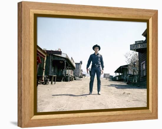 Les sept Mercenaires The MAGNIFICENT SEVEN by John Sturges with Yul Brynner, 1960 (photo)-null-Framed Stretched Canvas