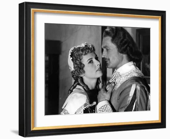 LES TROIS MOUSQUETAIRES, 1953 directed by ANDRE HUNEBELLE Danielle Godet and Georges Marchal (b/w p-null-Framed Photo