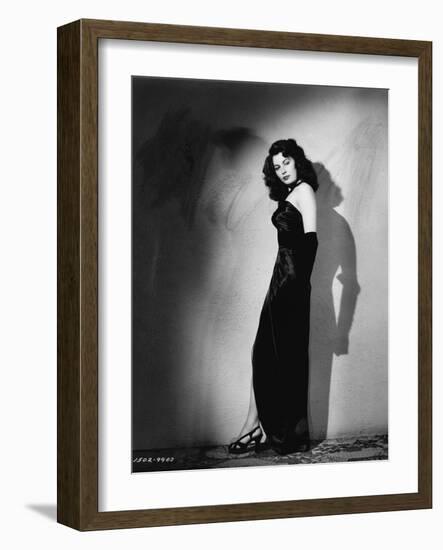 Les tueurs The killers A Man Alone by Robert Siodmak with Ava Gardner, 1946 (d'apres Ernest Hemingw-null-Framed Photo