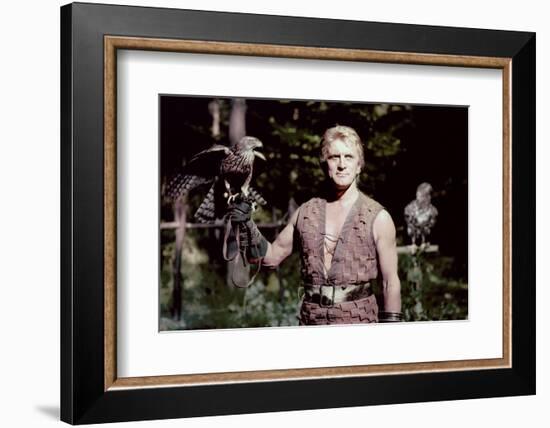 Les Vikings by Richard Fleischer with Kirk Douglas en, 1958 (photo)-null-Framed Photo